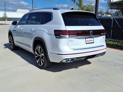 New 2026 Volkswagen Atlas SEL Premium R-Line AWD/4WD image 8