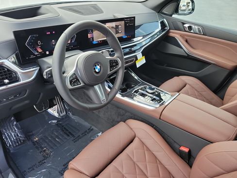 New 2026 BMW X5 xDrive40i w/ Executive Package AWD/4WD image 18
