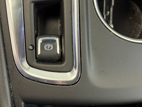 Used 2024 Chevrolet Equinox LS w/ Driver Confidence II Package FWD image 42