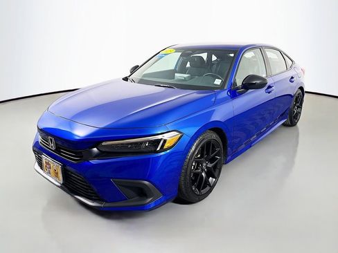 Certified 2023 Honda Civic Sport image 3