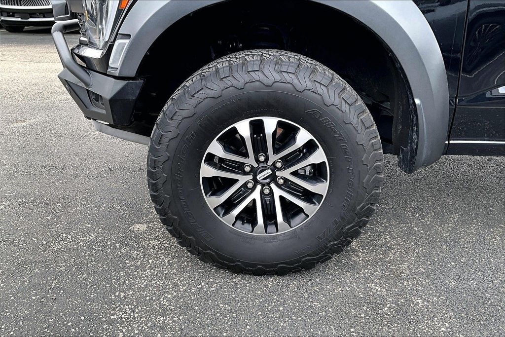 Used 2023 Ford F150 Raptor AWD/4WD image 11