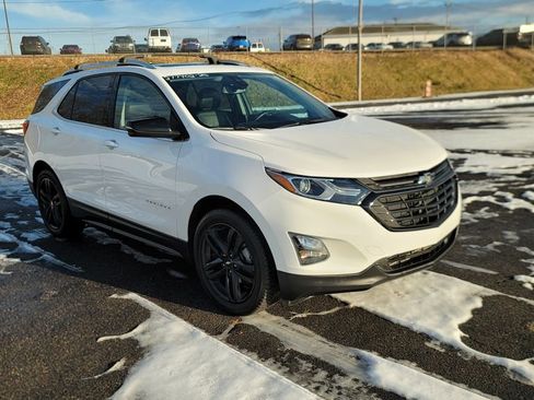 Certified 2020 Chevrolet Equinox LT w/ Sport Edition image 16