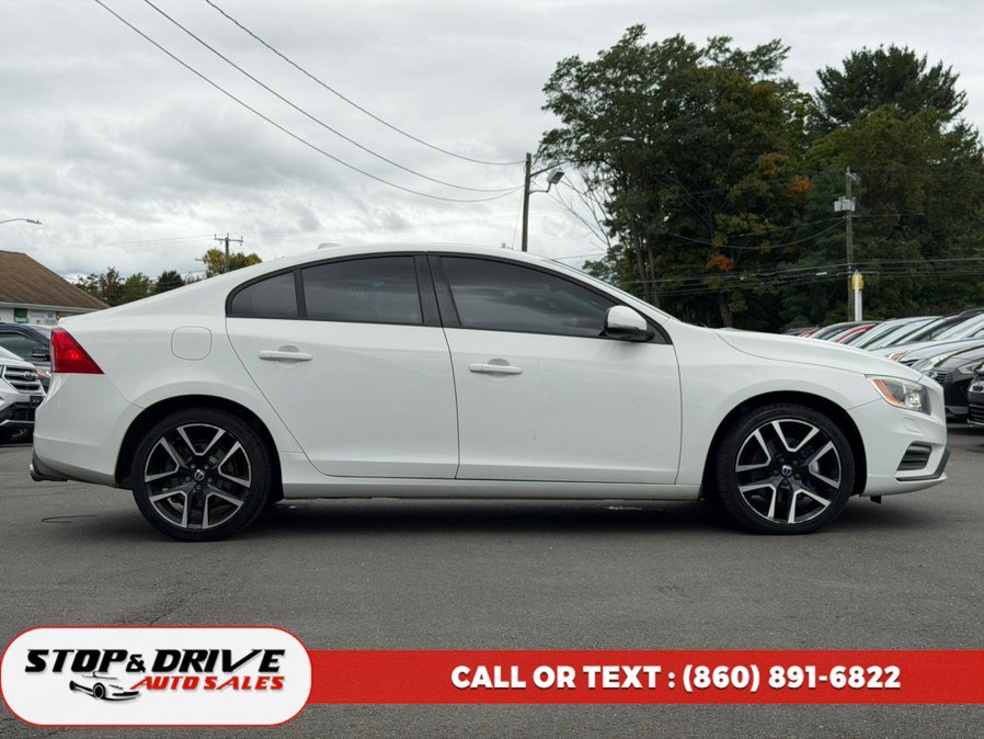 Used 2017 Volvo S60 T5 Dynamic AWD/4WD image 4