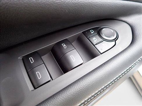 New 2025 Chevrolet Blazer EV LT w/ Super Cruise Package AWD/4WD image 14