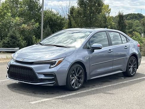 New 2025 Toyota Corolla SE image 1