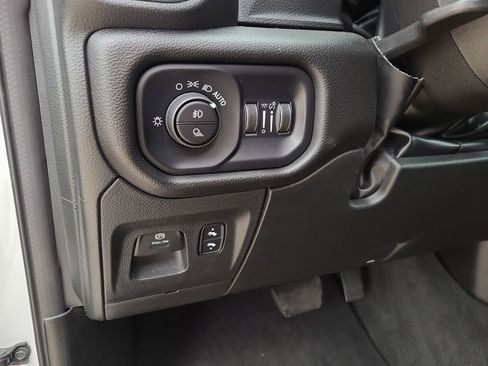 Used 2023 RAM 1500 Laramie image 19