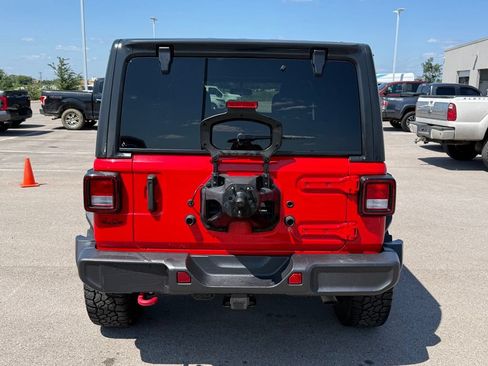 Used 2021 Jeep Wrangler Unlimited Rubicon AWD/4WD image 18