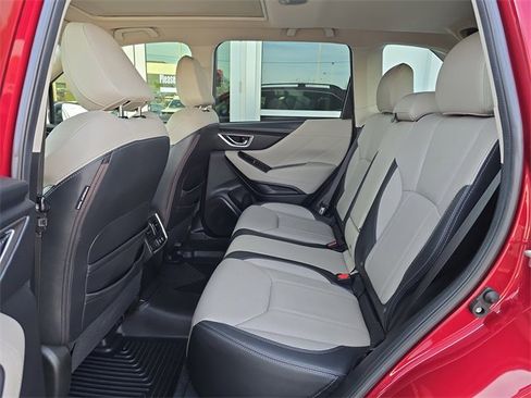 Used 2021 Subaru Forester Limited w/ Popular Package #3 image 15