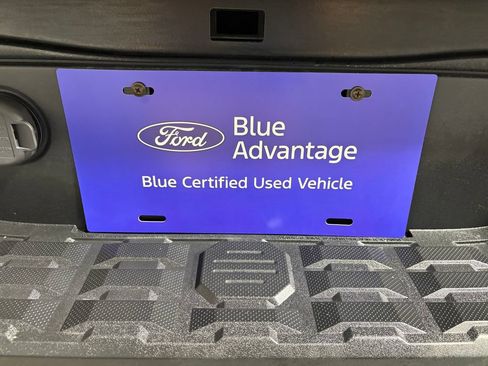 Used 2018 Toyota Tacoma TRD Sport w/ Technology Package AWD/4WD image 29