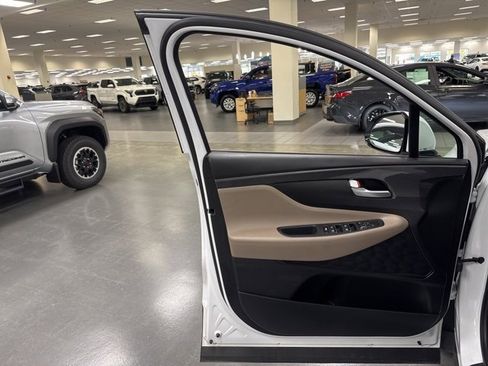 Used 2022 Hyundai Santa Fe SEL image 21