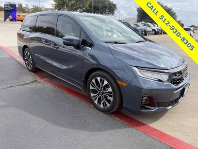 Used 2025 Honda Odyssey Elite