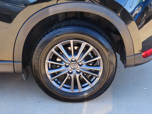 Used 2021 MAZDA CX-5 Touring image 17