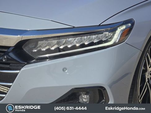 Used 2022 Honda Accord Touring image 10