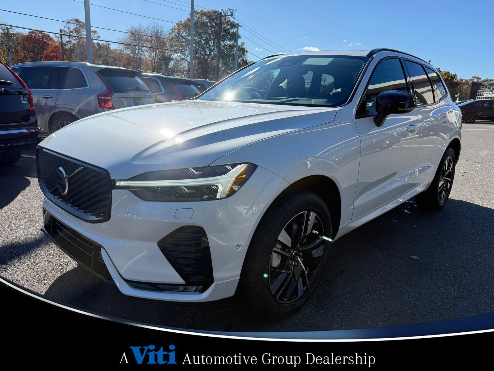 Used 2026 Volvo XC60 B5 Plus w/ Protection Package Premier AWD/4WD image 4
