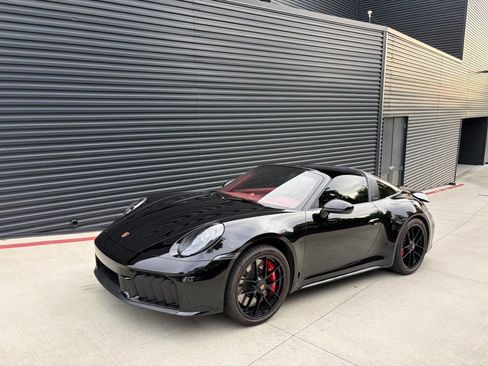 Used 2025 Porsche 911 Targa 4 GTS image 6