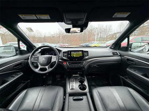 Used 2022 Honda Pilot TrailSport image 23