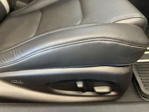 Used 2016 Chevrolet Camaro SS RWD image 19