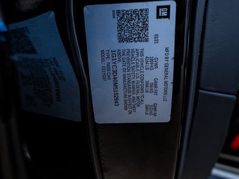 Used 2021 Chevrolet Corvette Stingray w/ Z51 Performance Package image 59