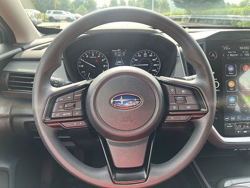 Used 2024 Subaru Crosstrek 2.0i Premium w/ Popular Package #4 AWD/4WD image 3