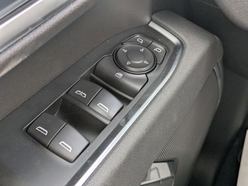 New 2026 GMC Sierra 2500 SLE image 28