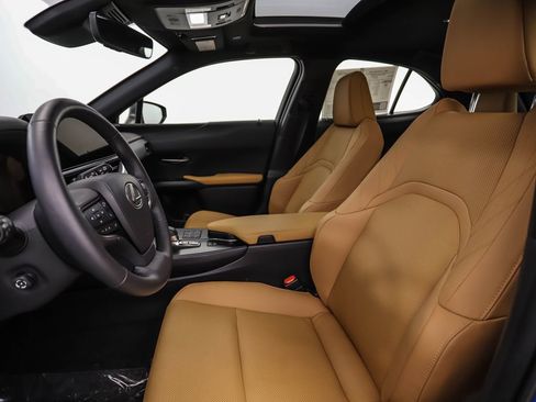 Used 2025 Lexus UX 300h AWD w/ Accessory Package (Z1) image 11