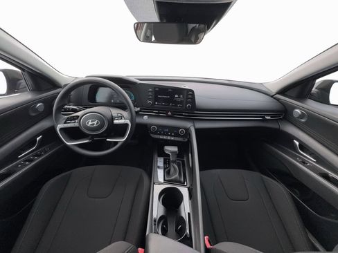 New 2026 Hyundai Elantra Blue image 13