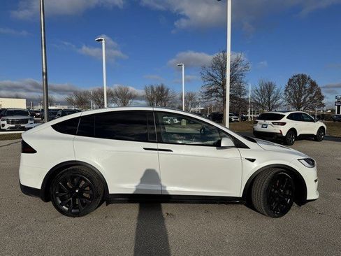 Used 2022 Tesla Model X image 10