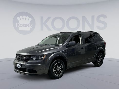 Used 2018 Dodge Journey SE w/ Connectivity Group image 1