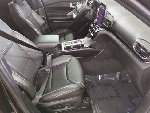 Used 2022 Ford Explorer ST w/ Equipment Group 401A image 32