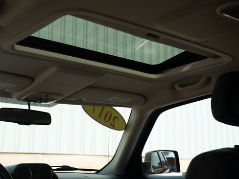 Used 2017 Jeep Patriot High Altitude image 25