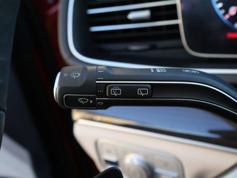 Used 2022 Mercedes-Benz GLS 450 4MATIC image 47