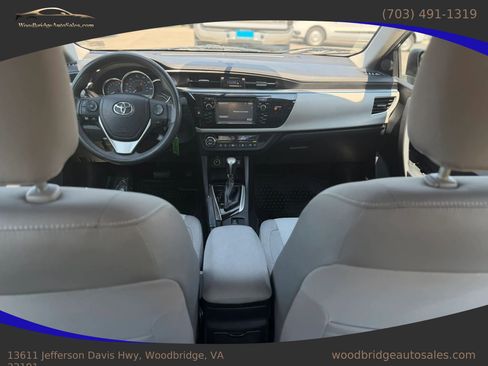 Used 2016 Toyota Corolla LE FWD image 18