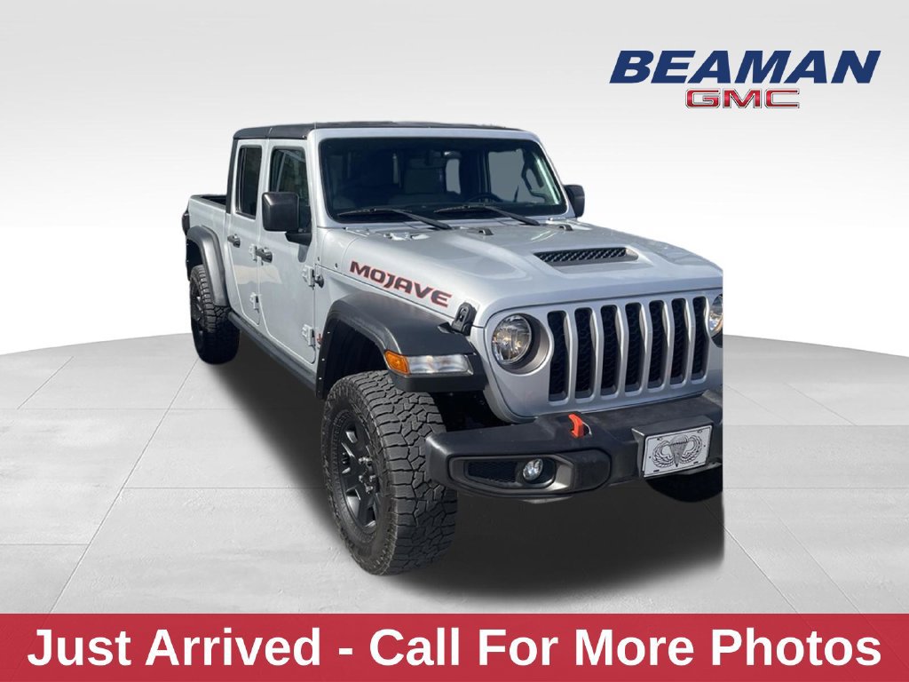 Used 2023 Jeep Gladiator Mojave w/ Safety Group AWD/4WD image 1