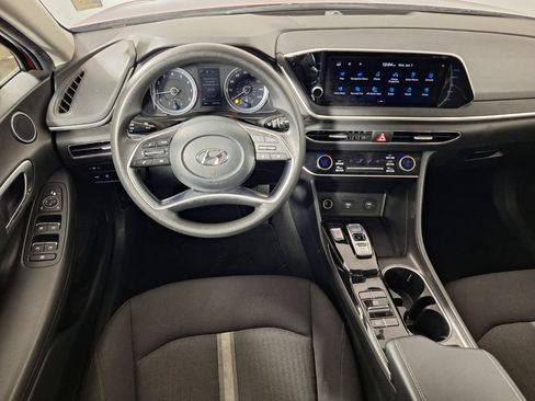 Used 2023 Hyundai Sonata SEL FWD image 9