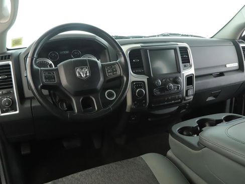 Used 2016 RAM 1500 Big Horn AWD/4WD image 2