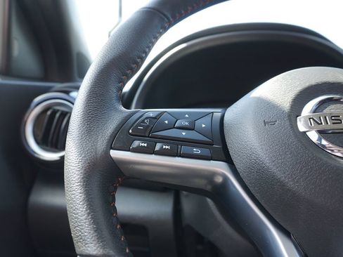 Used 2020 Nissan Kicks SR FWD image 20