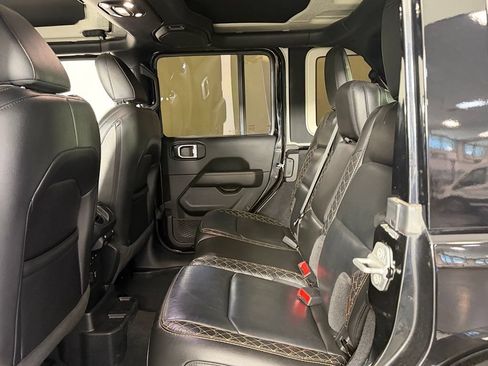 Used 2021 Jeep Wrangler Unlimited Sahara AWD/4WD image 25