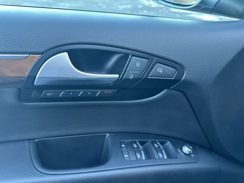 Used 2015 Audi Q7 TDI Premium Plus w/ Premium Plus Package image 13