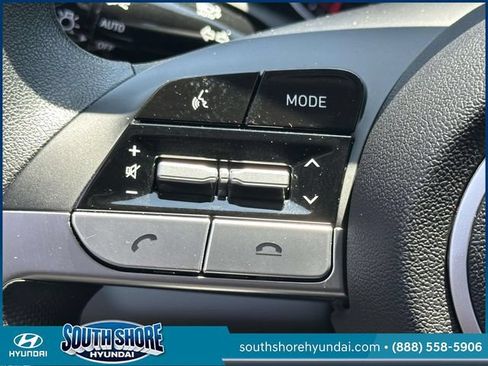 Certified 2023 Hyundai Elantra SEL FWD image 21