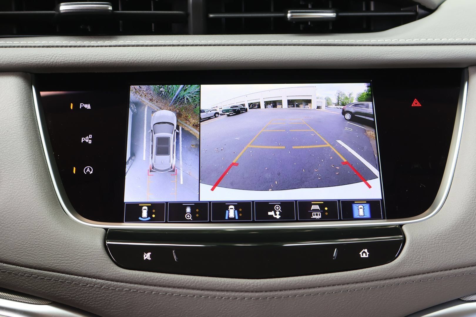New 2026 Cadillac XT5 Premium Luxury w/ Driver Assist Package FWD image 23