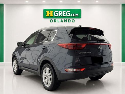 Used 2017 Kia Sportage LX w/ LX Popular Package FWD image 2