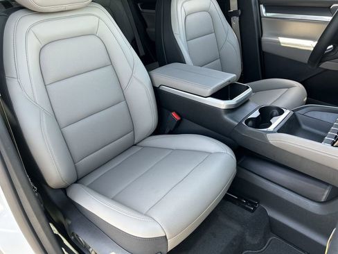 New 2026 GMC Terrain Elevation image 28