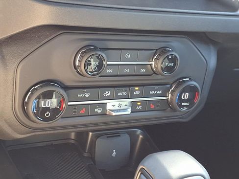 New 2025 Ford Bronco Big Bend image 16