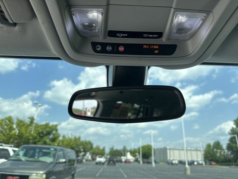 Used 2019 GMC Terrain SLT w/ Preferred Package FWD image 27
