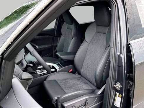 New 2026 Audi SQ5 Premium Plus AWD/4WD image 9