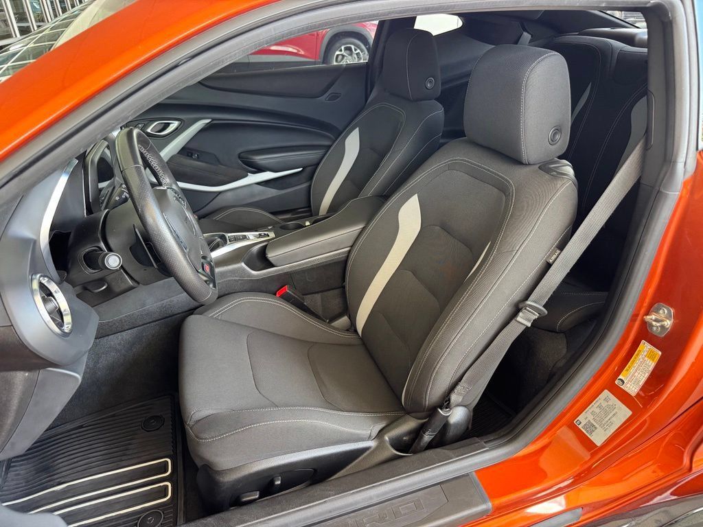 Used 2023 Chevrolet Camaro SS w/ Design Package 3 RWD image 19