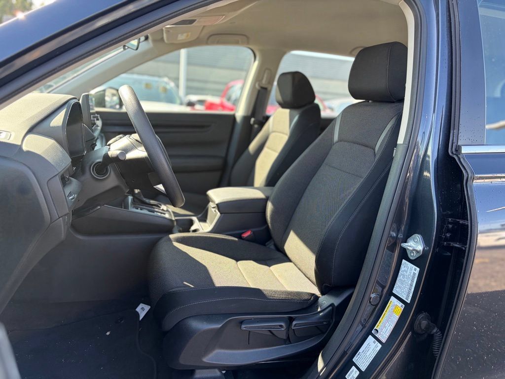 Used 2024 Honda CR-V LX image 18