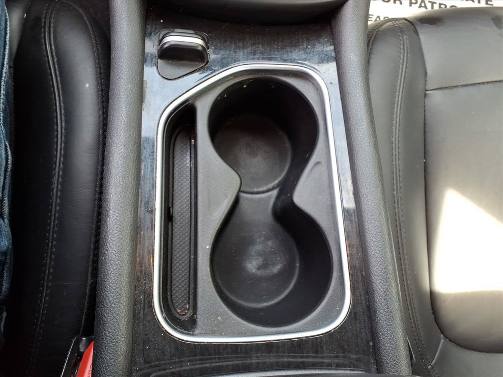 Used 2015 Chrysler 200 C w/ Navigation & Sound Group I FWD image 13