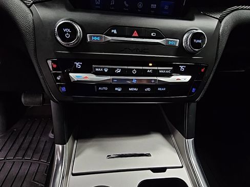 Used 2020 Ford Explorer ST w/ ST Street Pack image 20