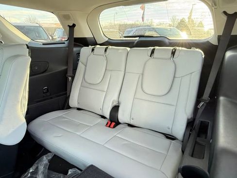 New 2026 Ford Explorer Platinum w/ LUX Leather Package image 16